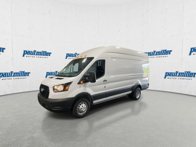 New 2026 Oxford White Ford Cargo Van image 6
