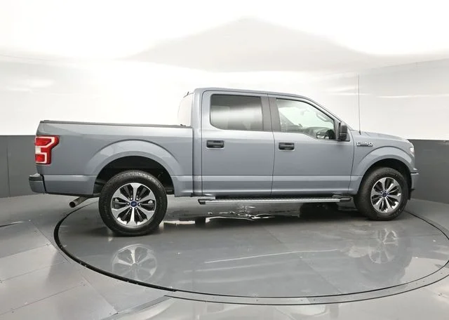 Used 2019 Black Ford XL image 8