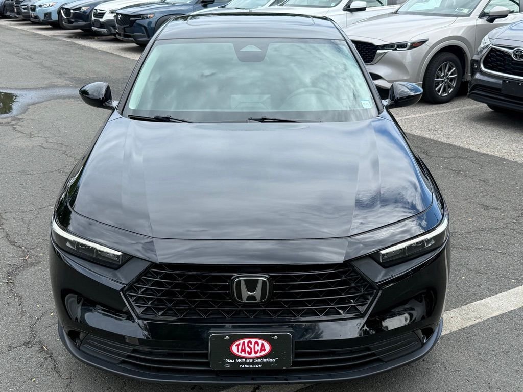 Used 2023 Crystal Black Pearl Honda EX image 2