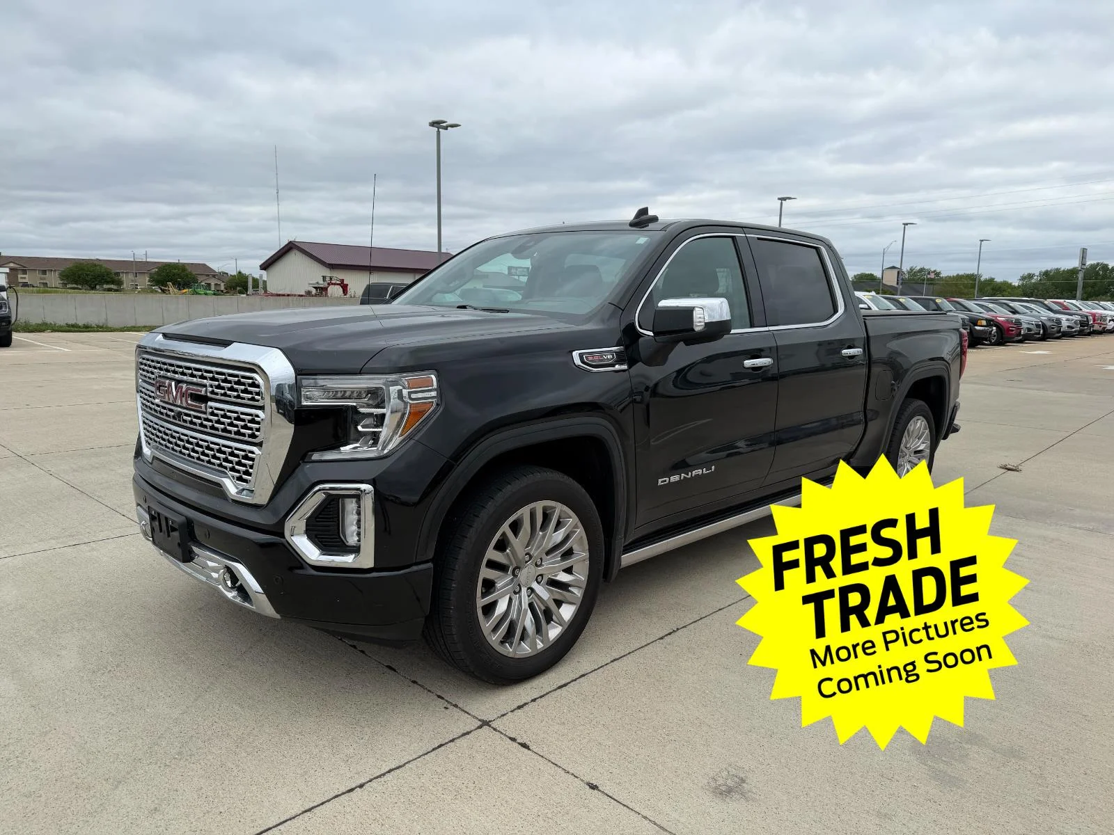 2019 GMC Sierra 4WD Crew Cab Short Box's photo