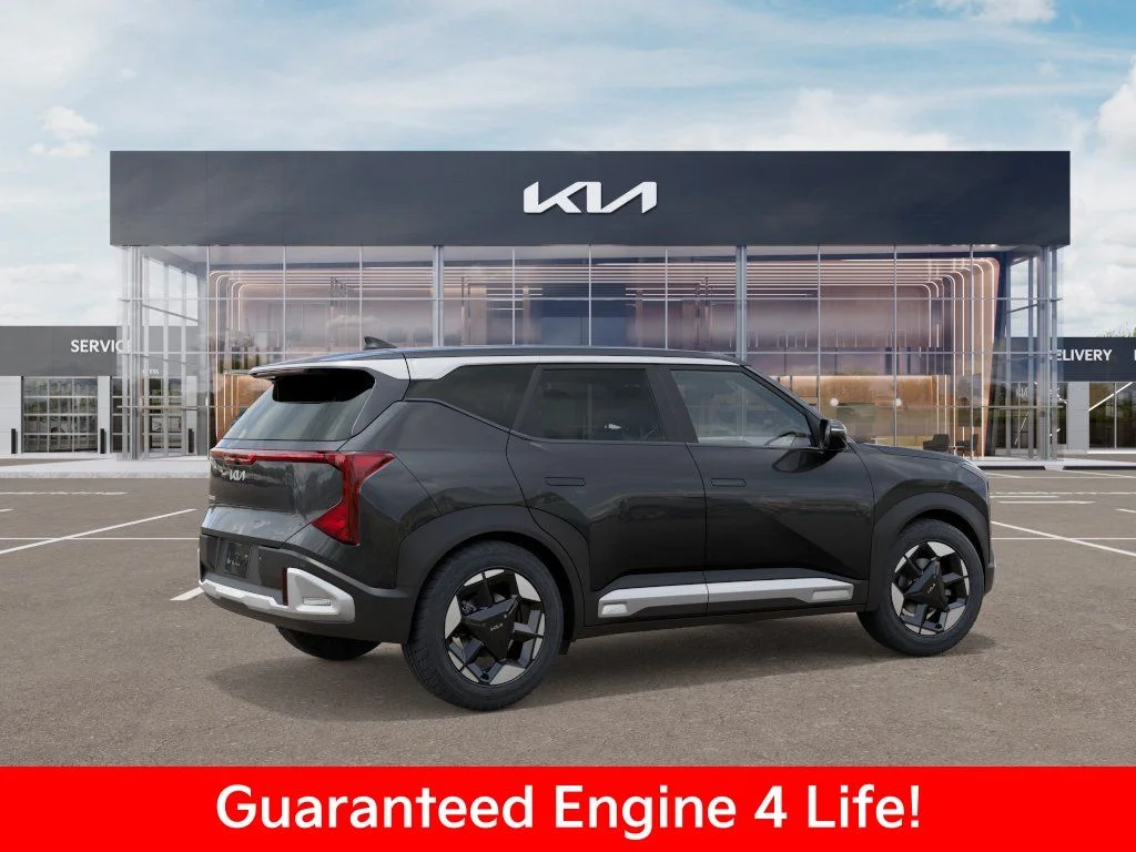 New 2027 Gray Kia S image 7