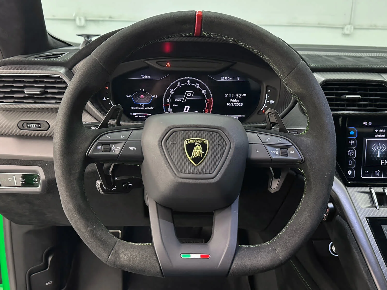 2024 Lamborghini Urus Performante - Photo 24