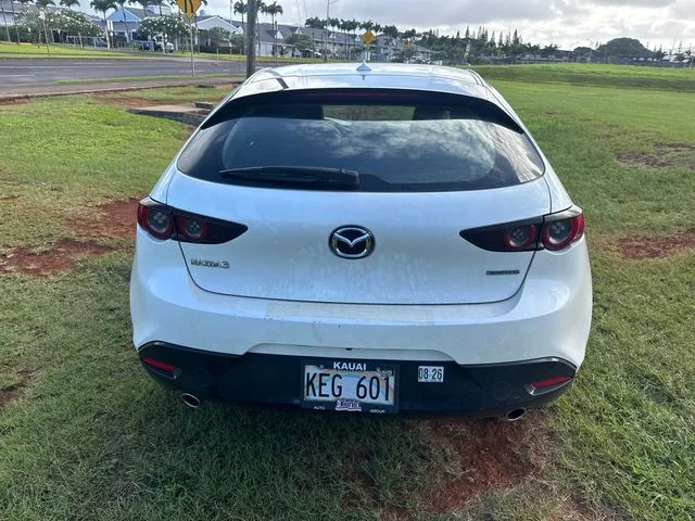 Used 2020 White Mazda Preferred image 6