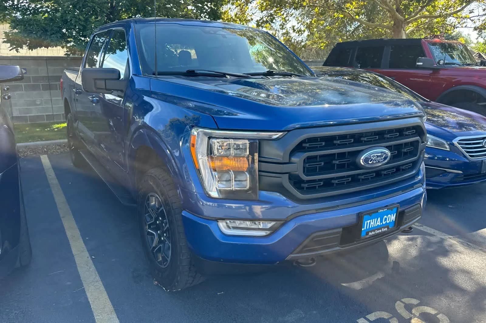 Used 2022 Atlas Blue Metallic Ford XLT image 3