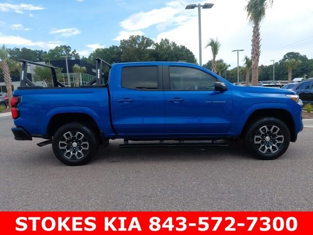Used 2023 Blue Chevrolet LT image 3