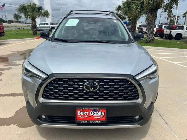 Used 2025 Silver Toyota XLE image 2