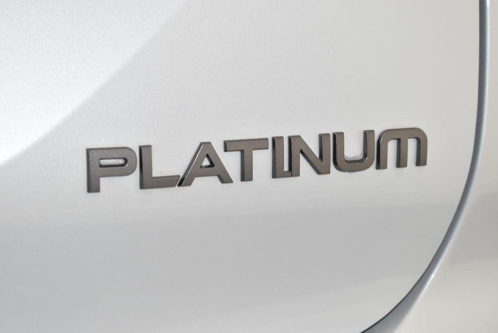 New 2026 White Nissan Platinum image 10