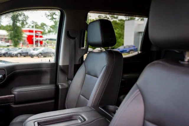 Used 2021 Northsky Blue Metallic Chevrolet LTZ image 31