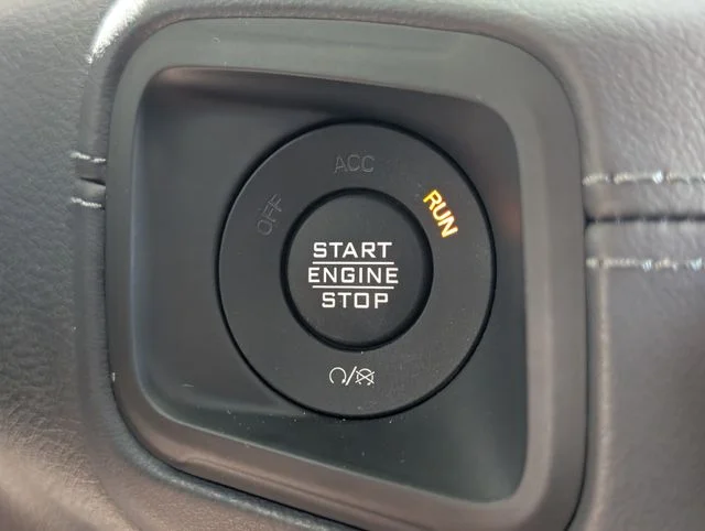 Used 2025 41 Jeep Rubicon X image 21