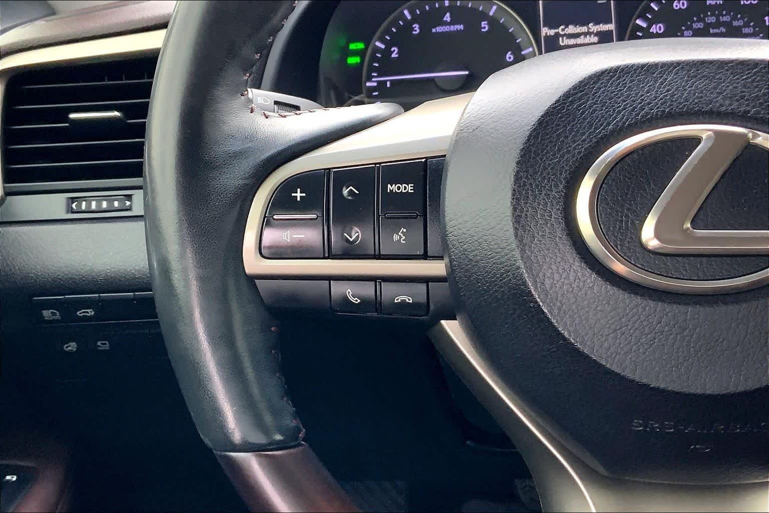 Used 2019 Eminent White Pearl Lexus  image 23