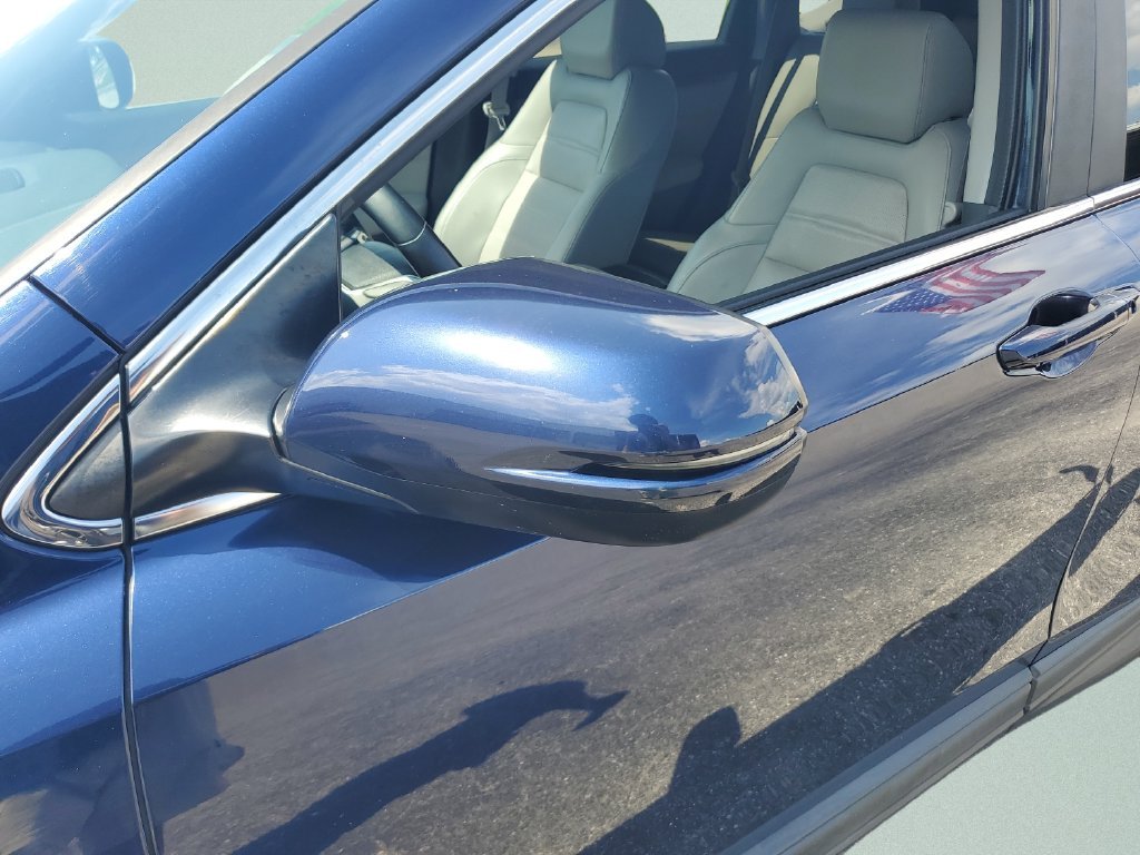 Used 2017  Honda EX-L image 26