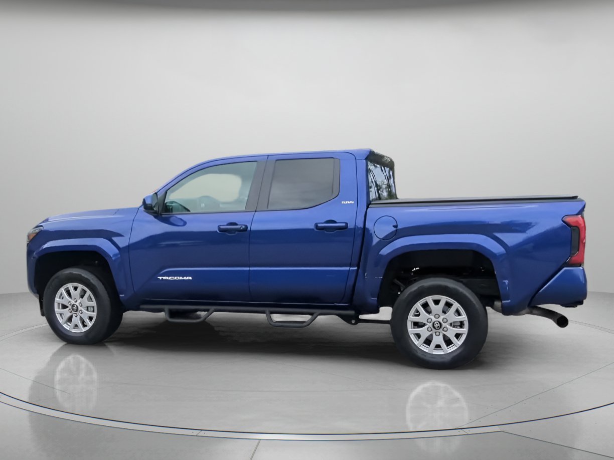 Used 2025 Blue Crush Metallic Toyota SR5 Crew Cab Pickup image 14