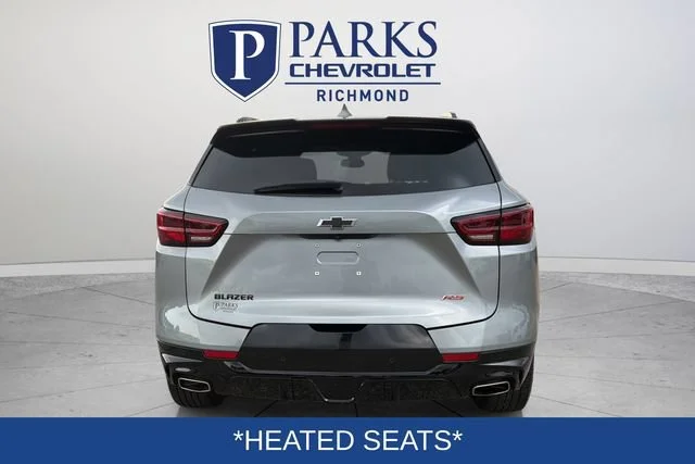 Used 2025 Sterling Gray Metallic Chevrolet RS image 7