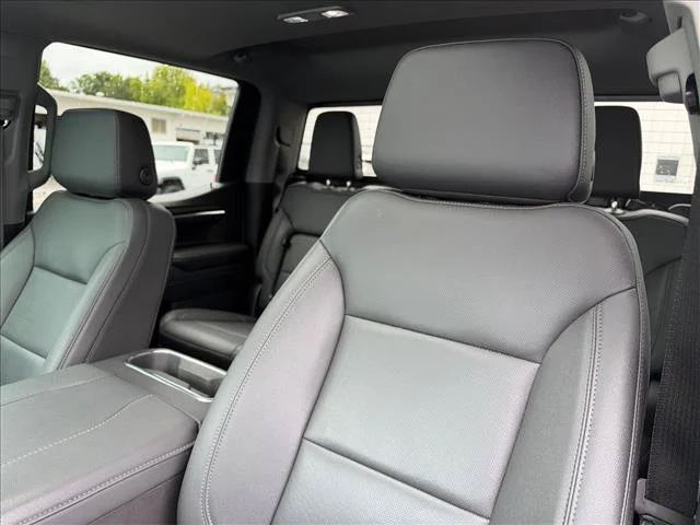 2024 GMC Sierra 1500 SLT - Photo 26