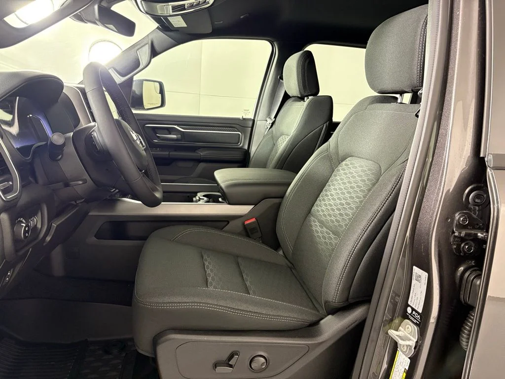 2026 RAM 1500 Big Horn/Lone Star - Photo 16