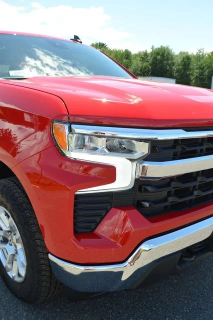 2026 Chevrolet Silverado 1500 LT - Photo 3
