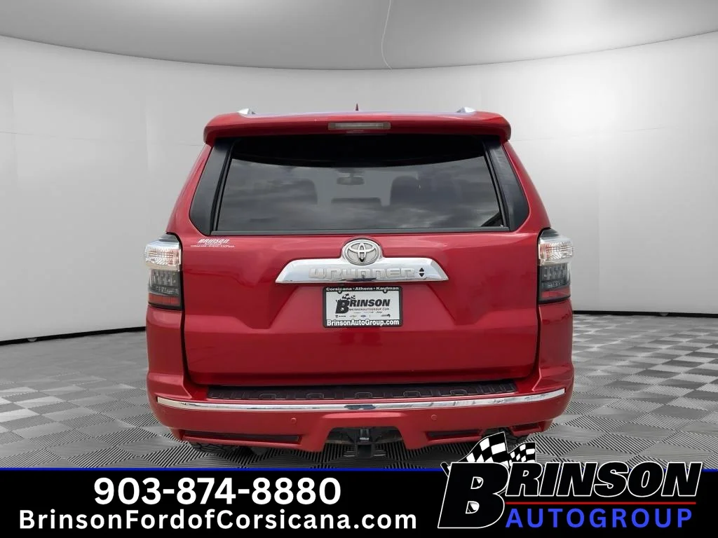 Used 2016 Barcelona Red Metallic Toyota Limited image 6