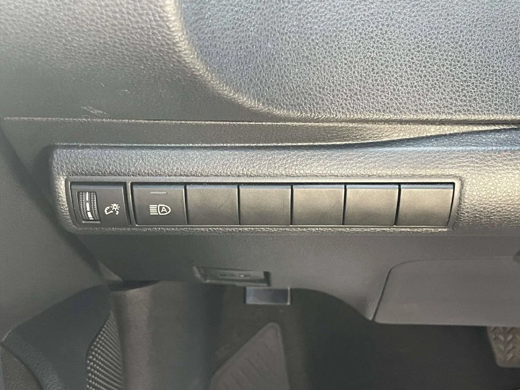 Certified Used 2025 Silver Toyota LE image 24