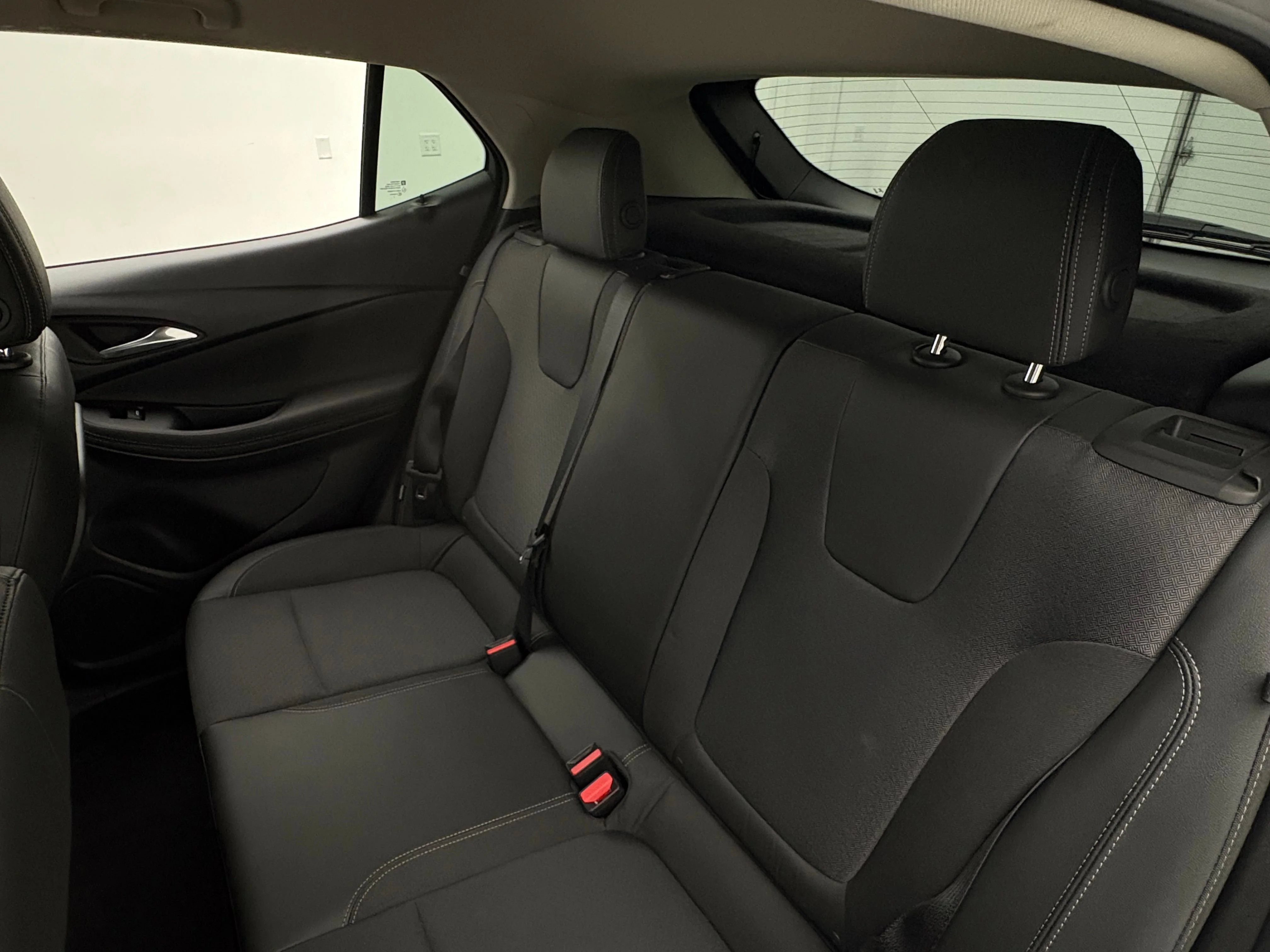 Used 2023 Summit White Buick Preferred image 39