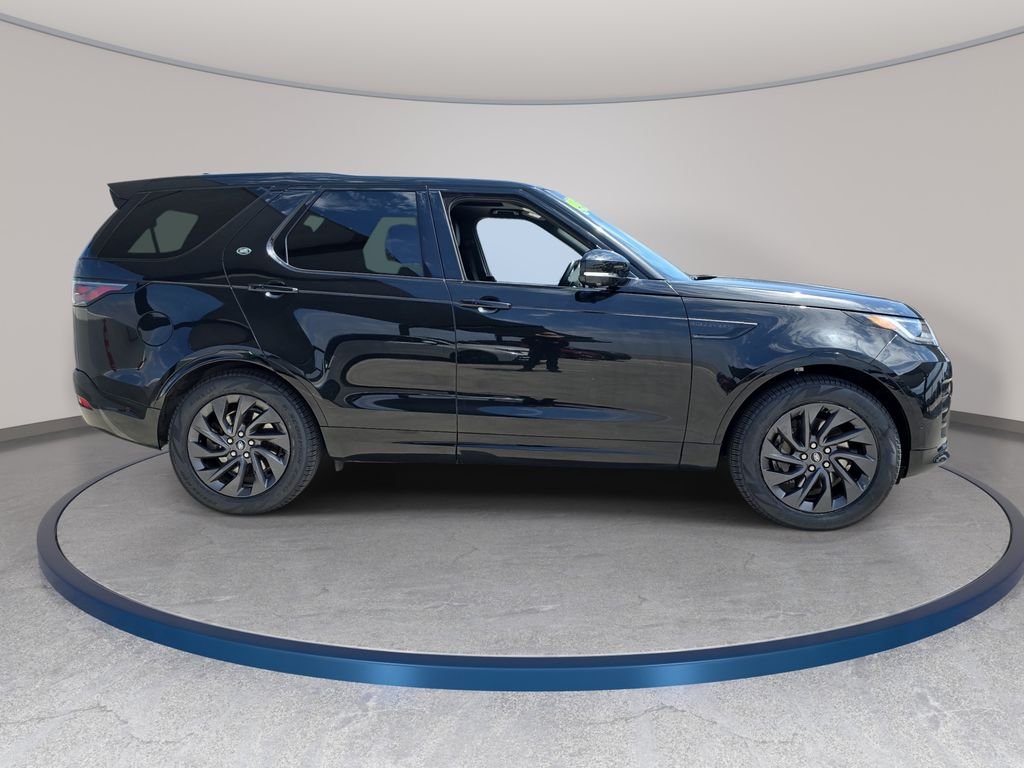 Used 2023 Black Land Rover S R-Dynamic image 4