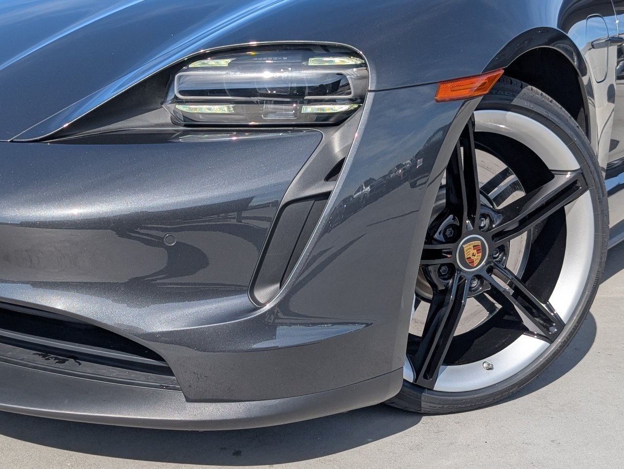 Certified Used 2023 Volcano Grey Metallic Porsche  image 10