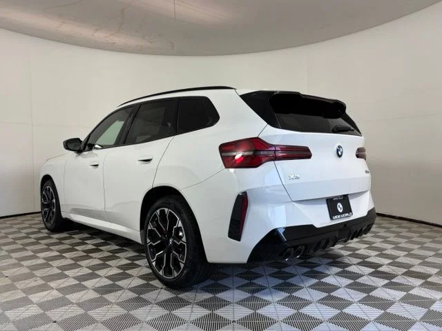 New 2026 Alpine White BMW M50 xDrive image 5
