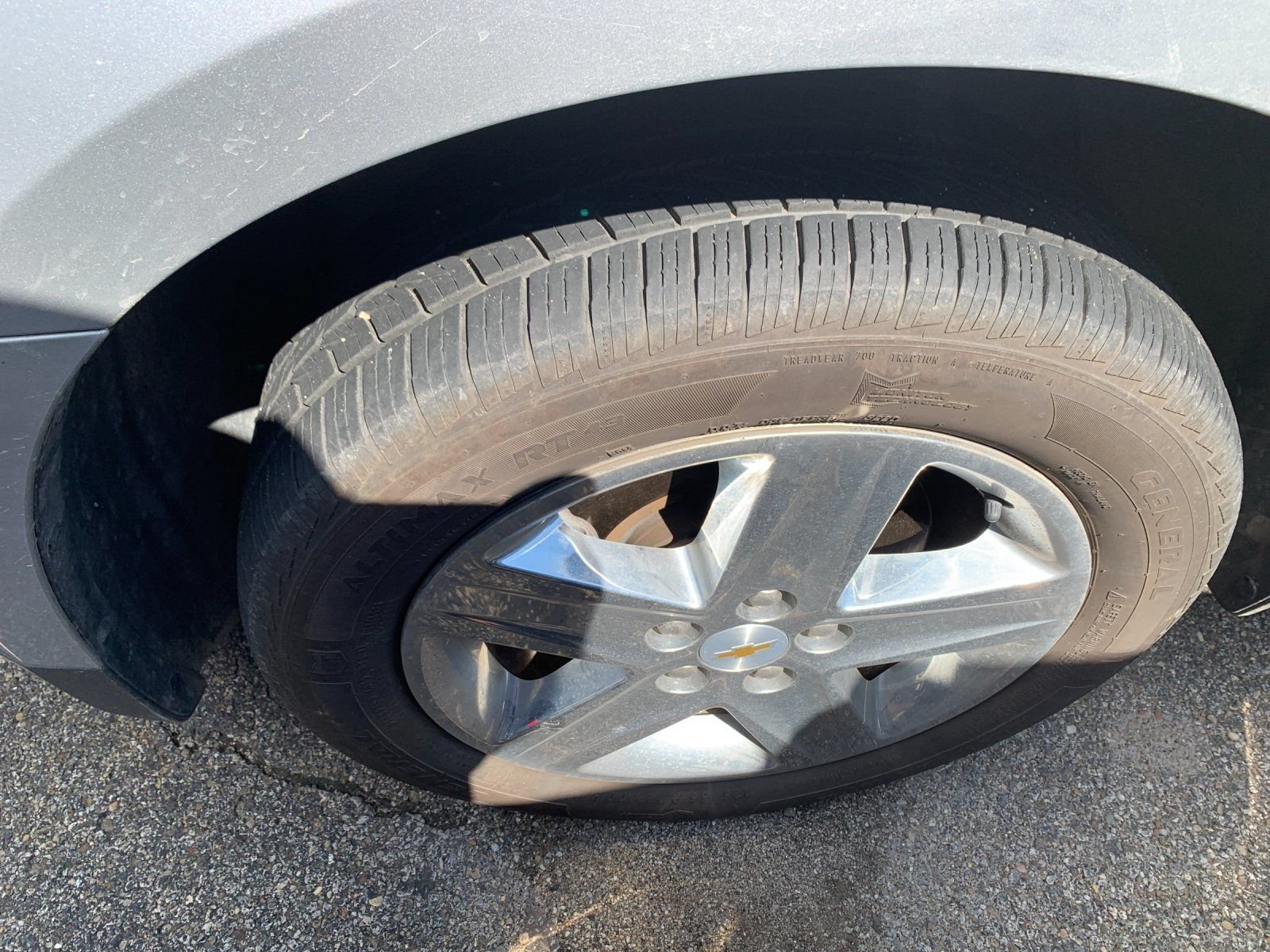 Used 2015 Silver Chevrolet LTZ image 7