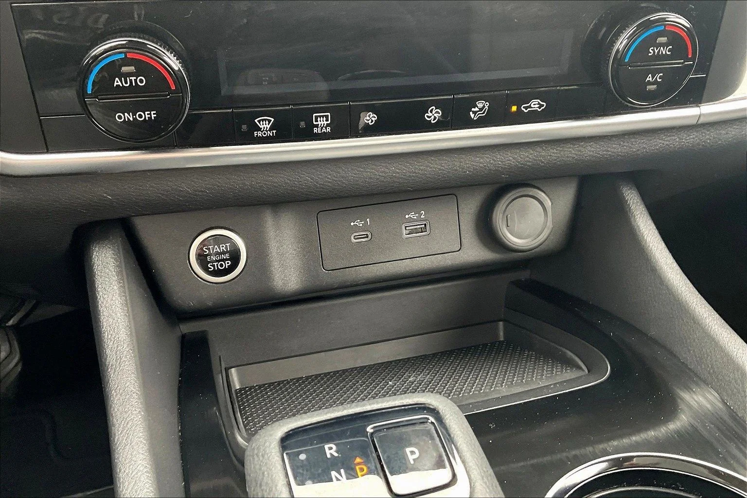 2023 Nissan Rogue SV - Photo 40