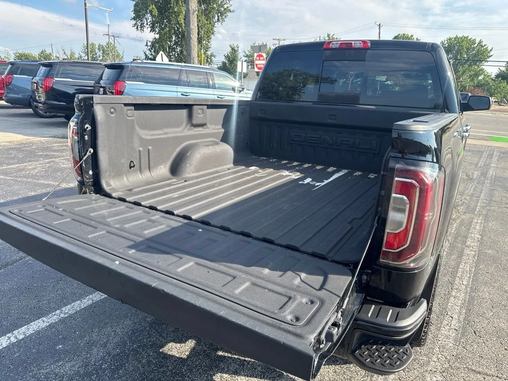 Used 2017 Black GMC Denali image 44