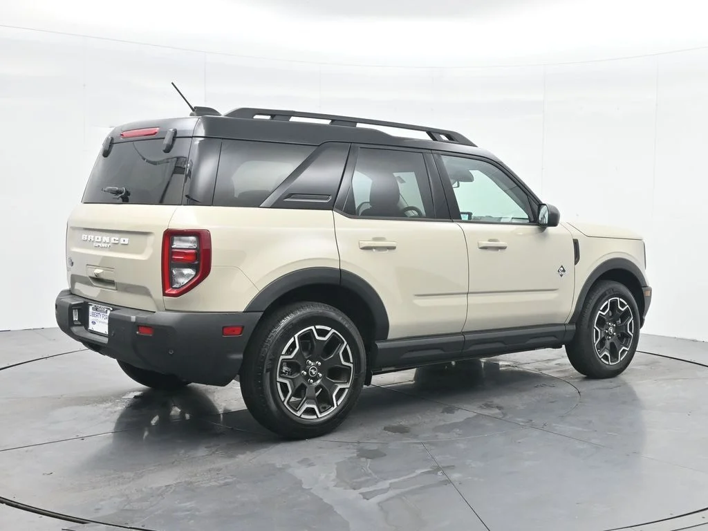 New 2025 Desert Sand Ford Outer Banks® image 7