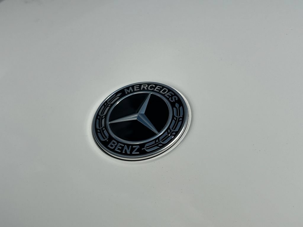 New 2026 Polar White Mercedes-Benz GLC300 image 66