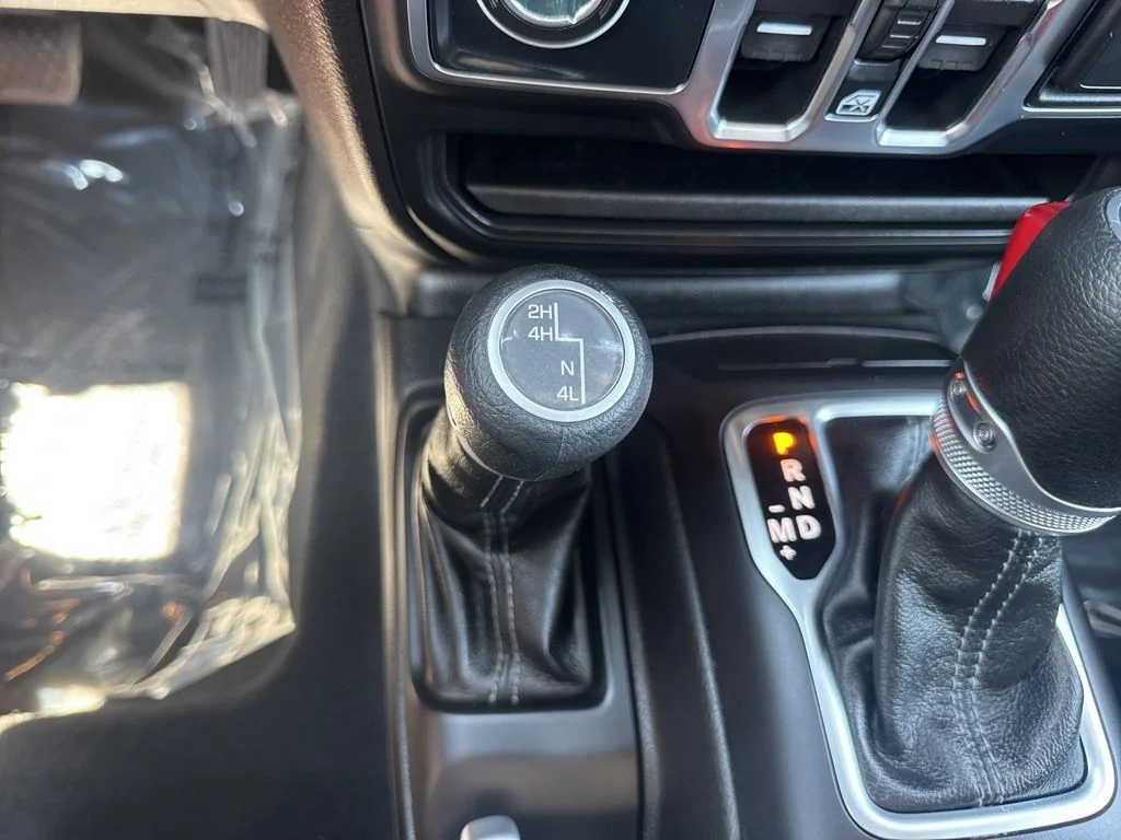 Used 2025 Gray Jeep Sport S image 18