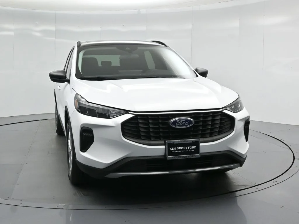 Certified Used 2025 White Ford Active image 52