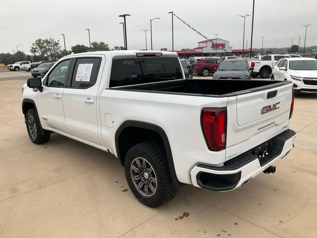 Used 2025 White GMC AT4 image 51