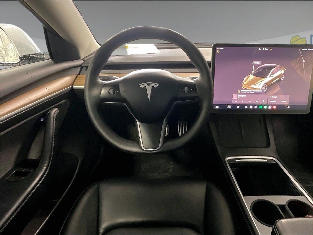 Used 2022 White Tesla Long Range image 17