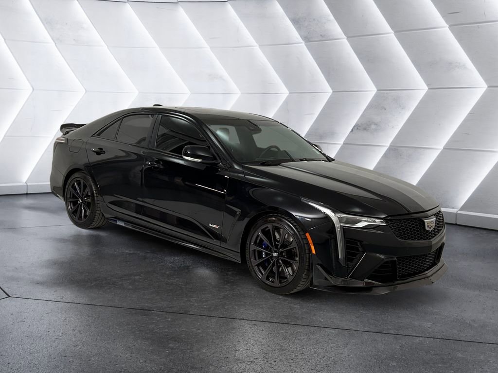 2023 Cadillac CT4 V-Series Blackwing's photo