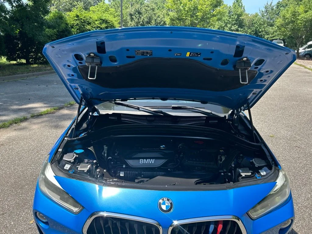 Used 2018 Blue BMW xDrive28i image 13