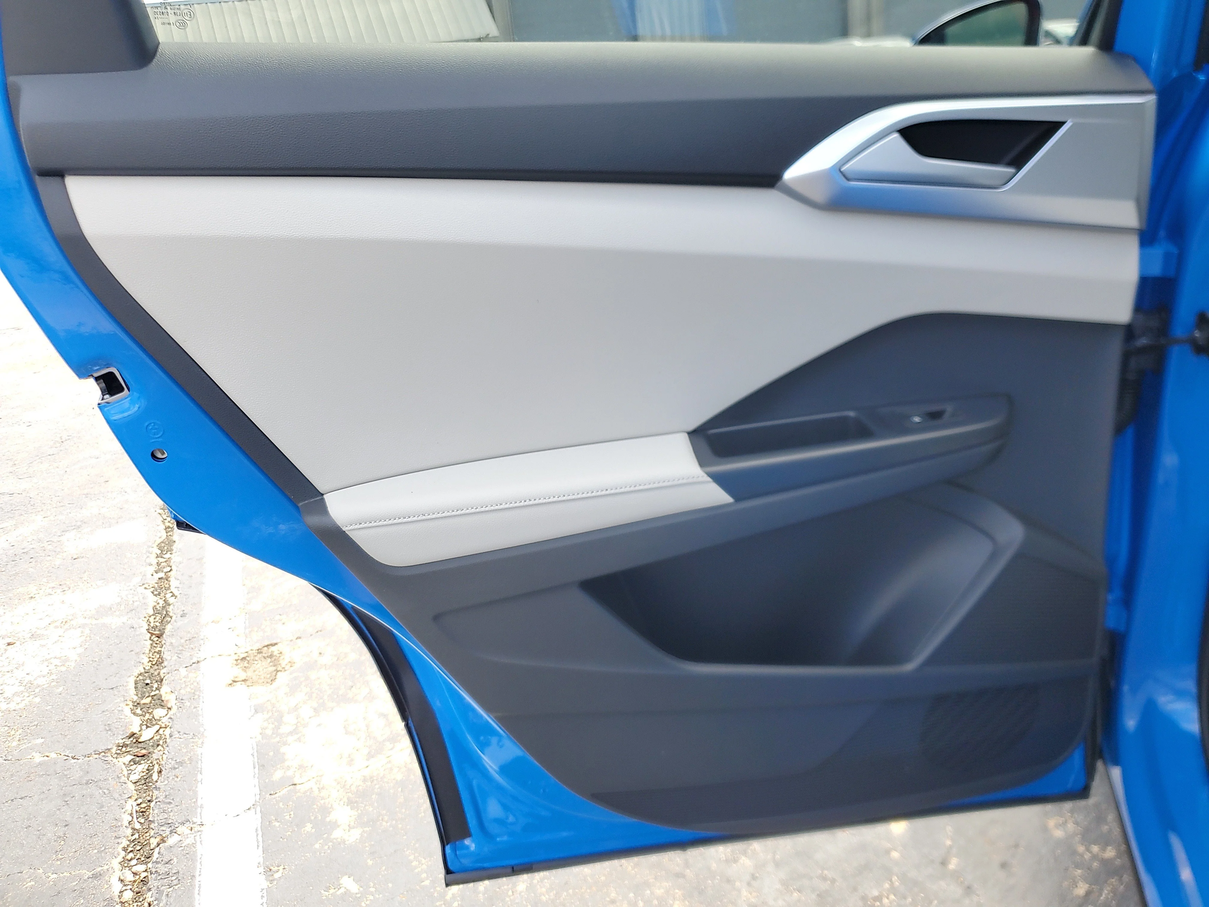 New 2026 Blue Volkswagen SE image 13