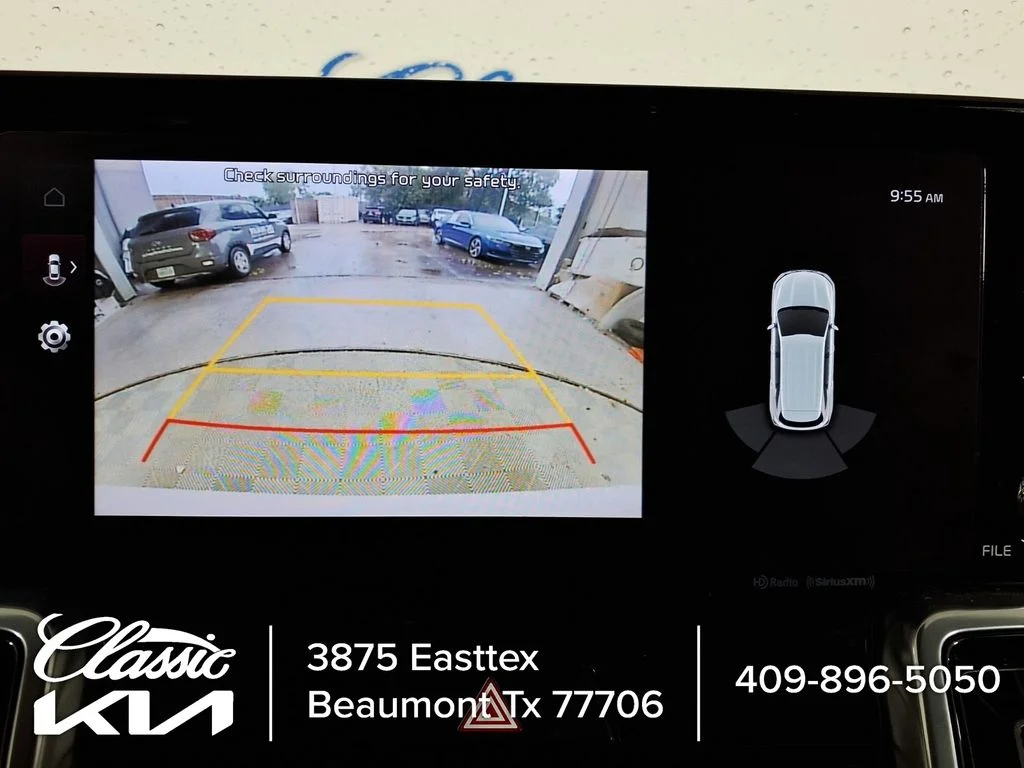 Used 2023 White Kia SX image 14