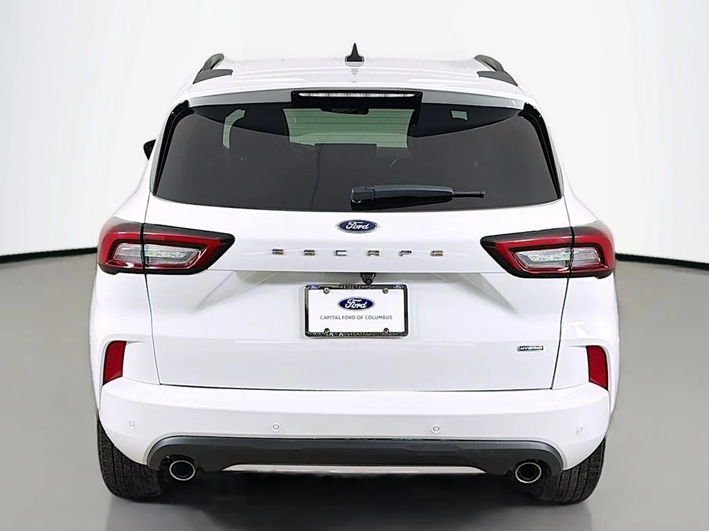 Certified Used 2023 Oxford White Ford ST-Line image 12
