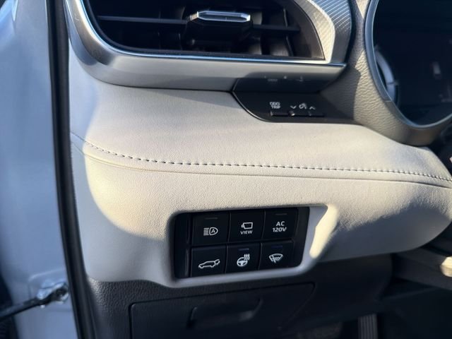2021 Toyota Highlander Platinum - Photo 11