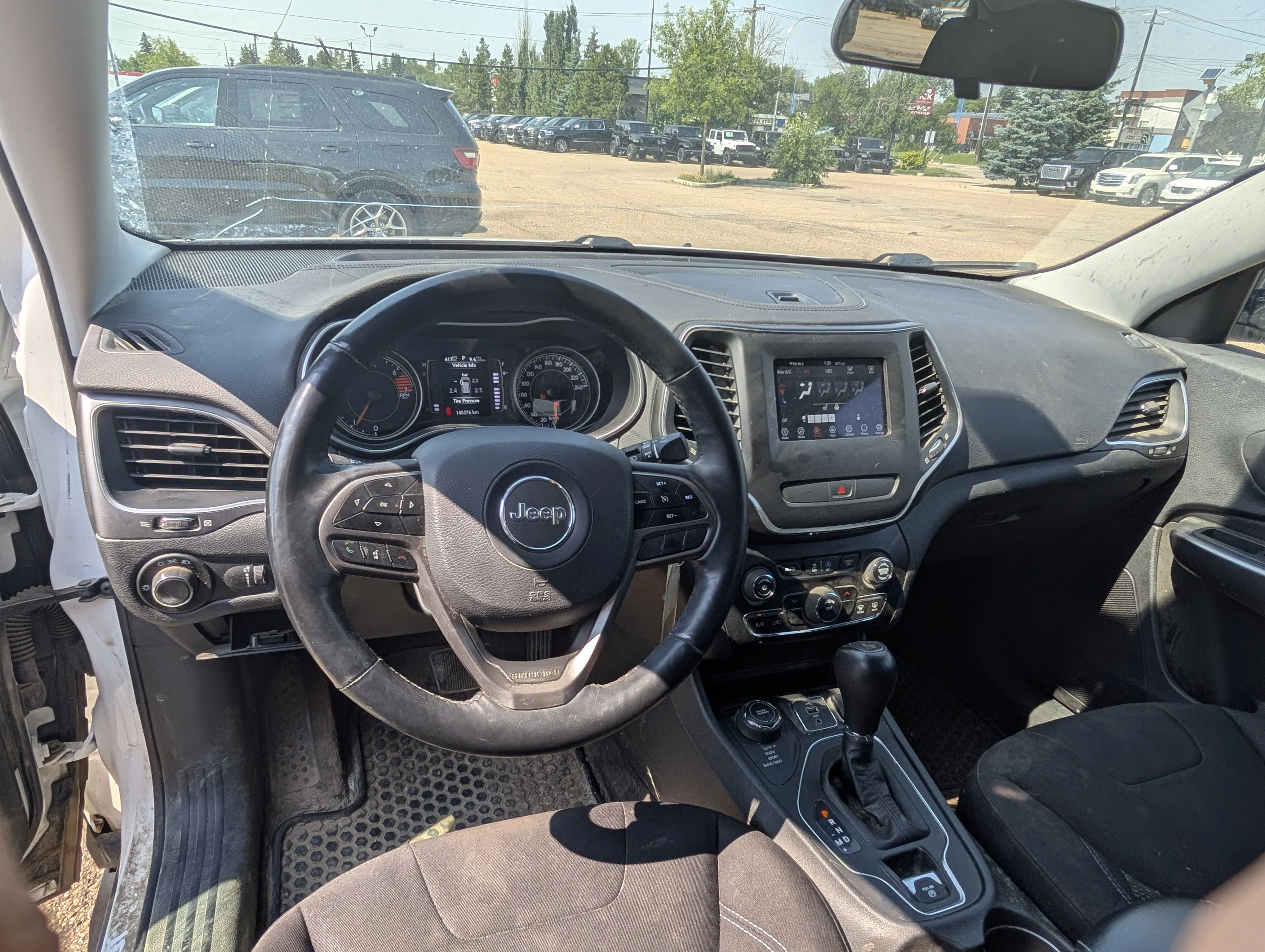 Used 2019 Bright White Jeep Sport image 7