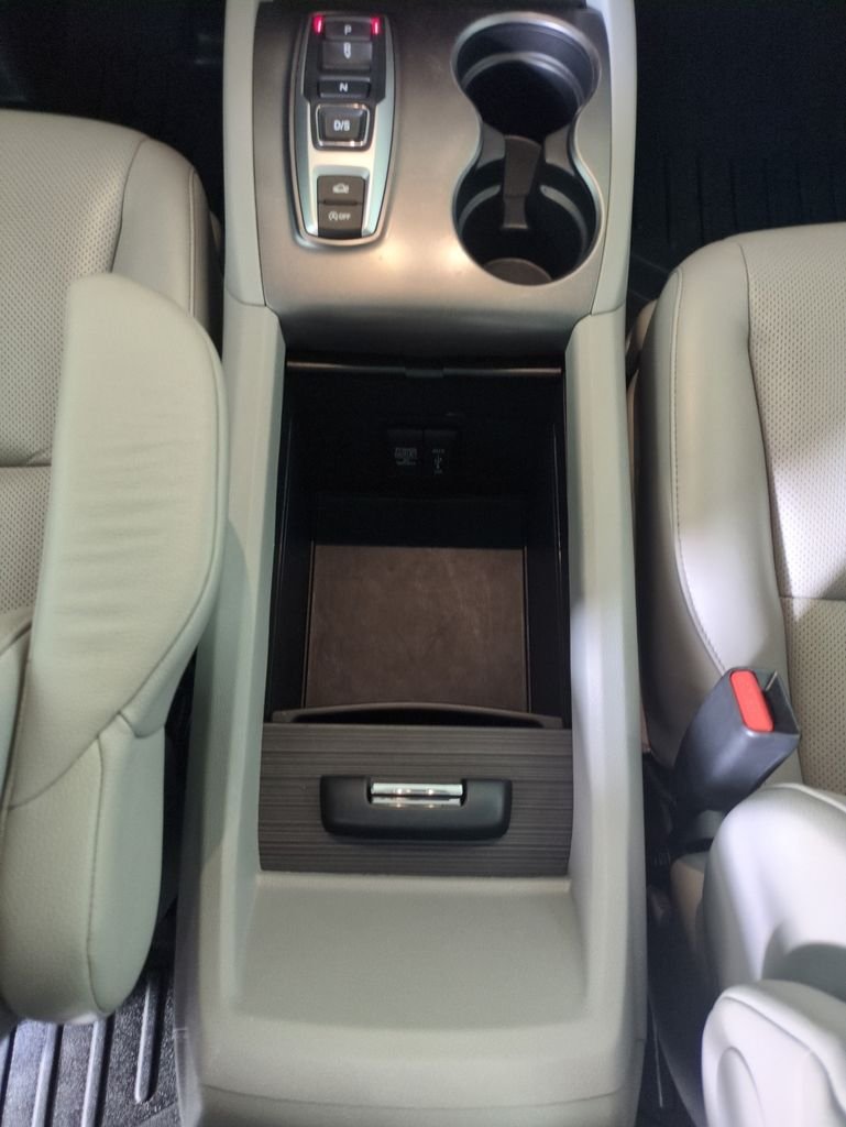 Used 2020  Honda RTL image 25