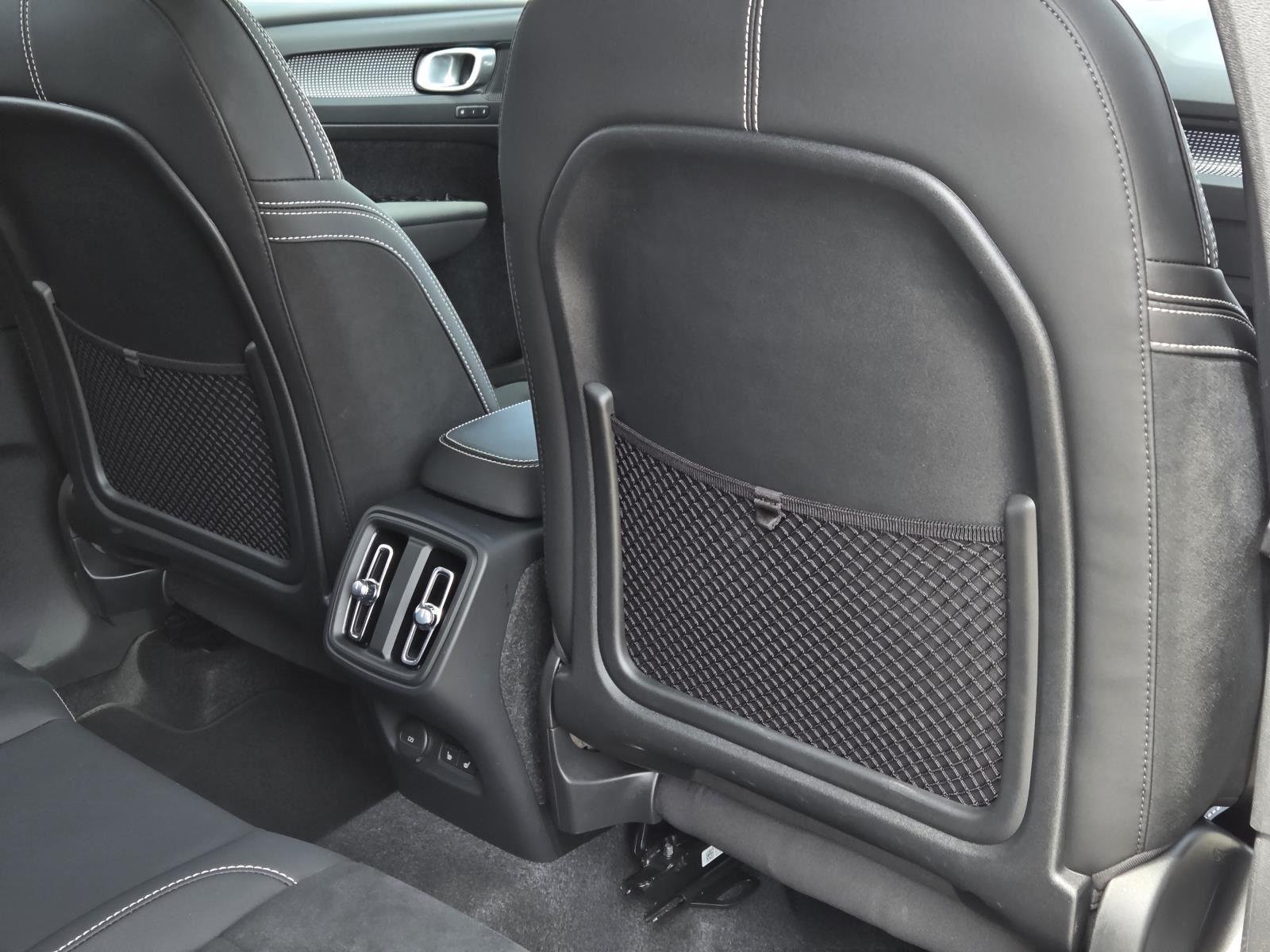 Used 2025 Crystal White Pearl Volvo Plus Dark Theme image 39