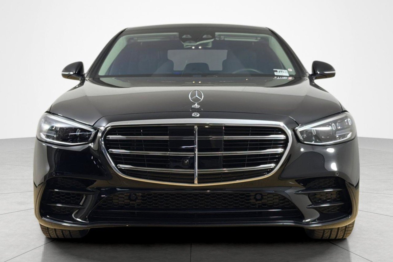 Certified Used 2022 Black Mercedes-Benz S 580 image 8
