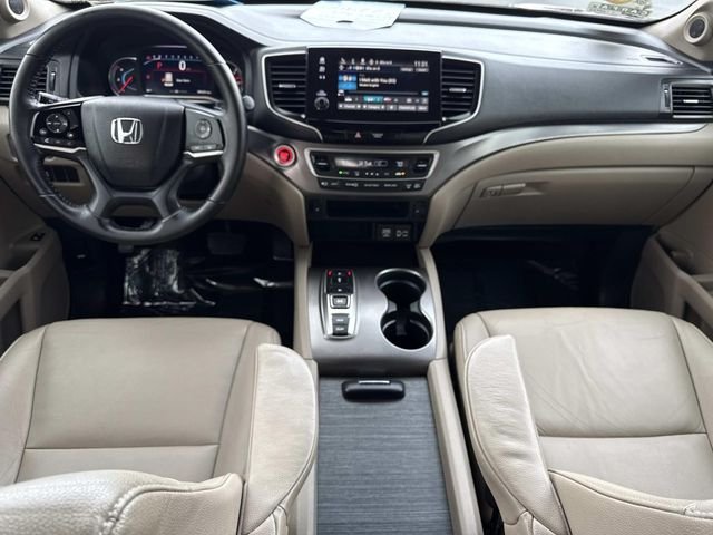 Used 2021 Red Honda EX-L image 17