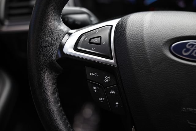 Used 2024 Silver Metallic Ford SEL image 32