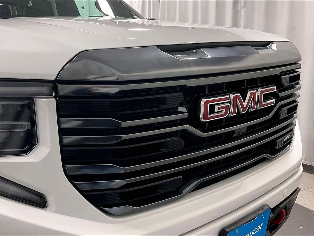 Used 2024 White GMC AT4 image 54