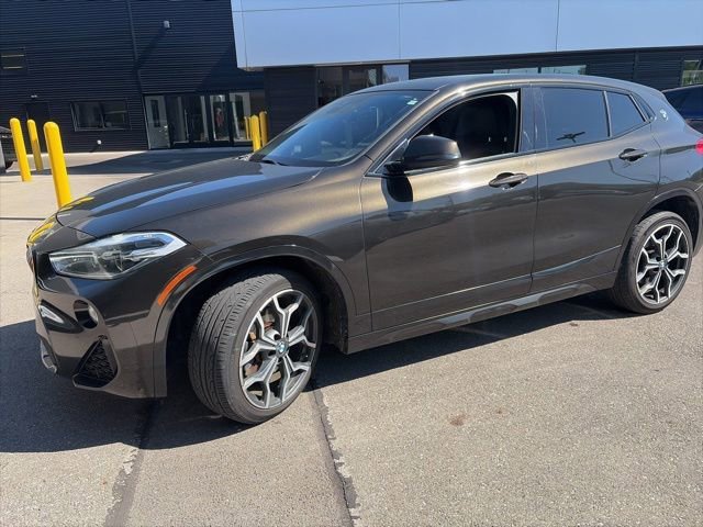 Used 2020 Dark Olive Metallic BMW xDrive28i image 6