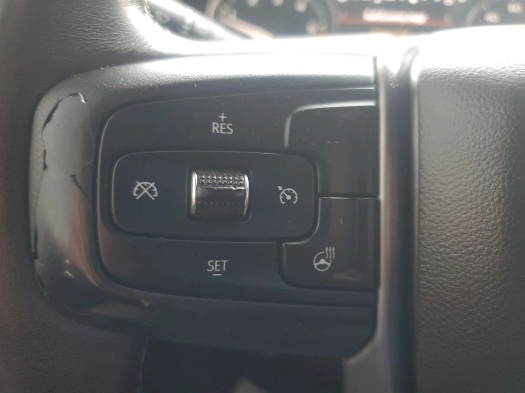 Used 2021 Black GMC Denali image 30